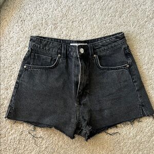 Zara Black Jean Shorts High-Waisted Frayed Hem